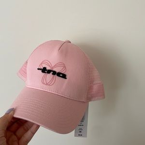NEW WITH TAG Aritzia TNA Baseball Cap